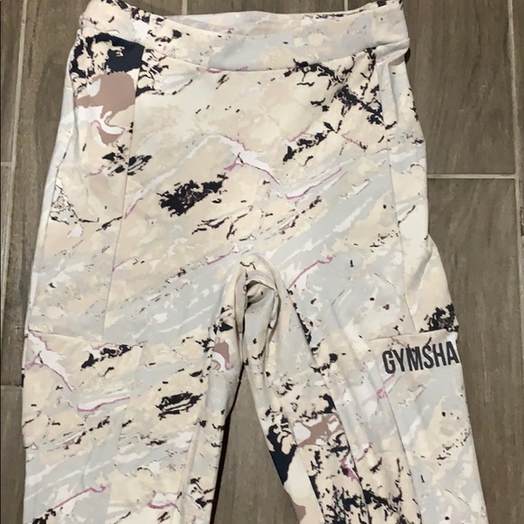 Gymshark Leggings - Picture 2 of 3